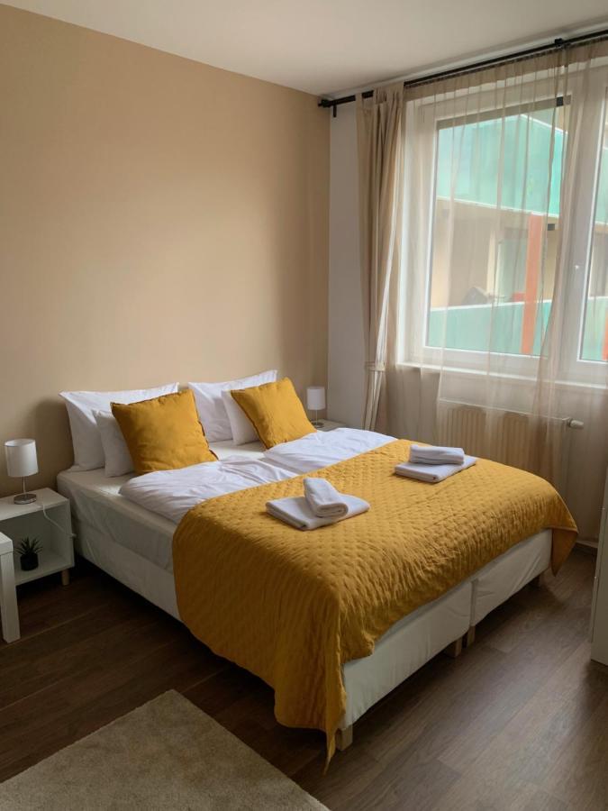 Corvin Sun Downtown Apartment Budapest Ngoại thất bức ảnh